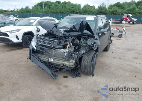 2018 Ford Explorer Xlt z USA, uszkodzony, nr VIN 1FM5K8D85JGB49183